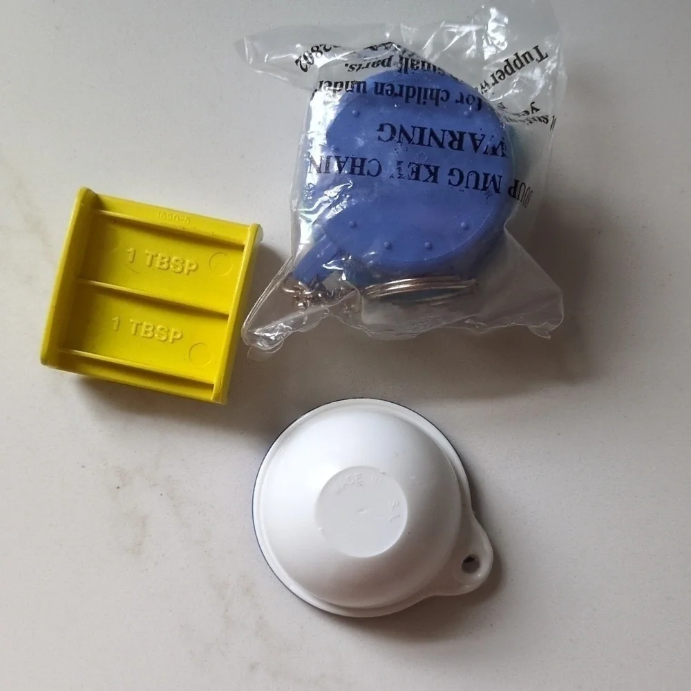 Vintage Tupperware bundle. Bowl/soup keychains ,butter pat